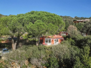 Holiday Home Villa Marzia Mare & Golf by Interhome Punta Ala
